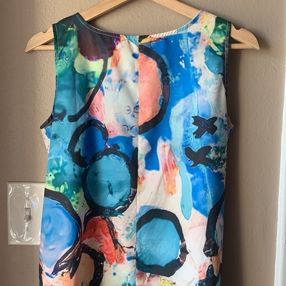 Colorful Print Artsy Sleeveless Mini Dress - Picture 5 of 6